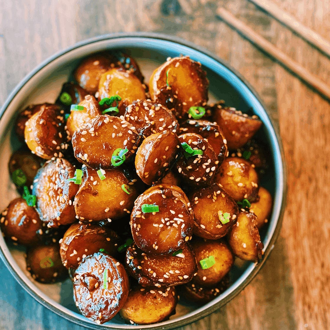 Asian Honey Garlic Potatoes (Only 5 Ingredient!) - Tiffy Cooks