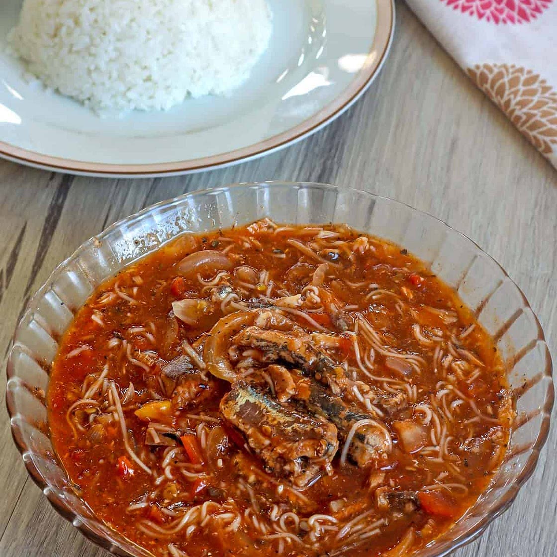 Ginisang Sardinas at Miswa