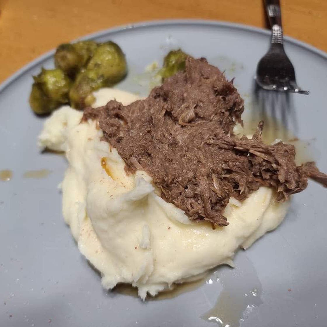 Slow cooker beef tip