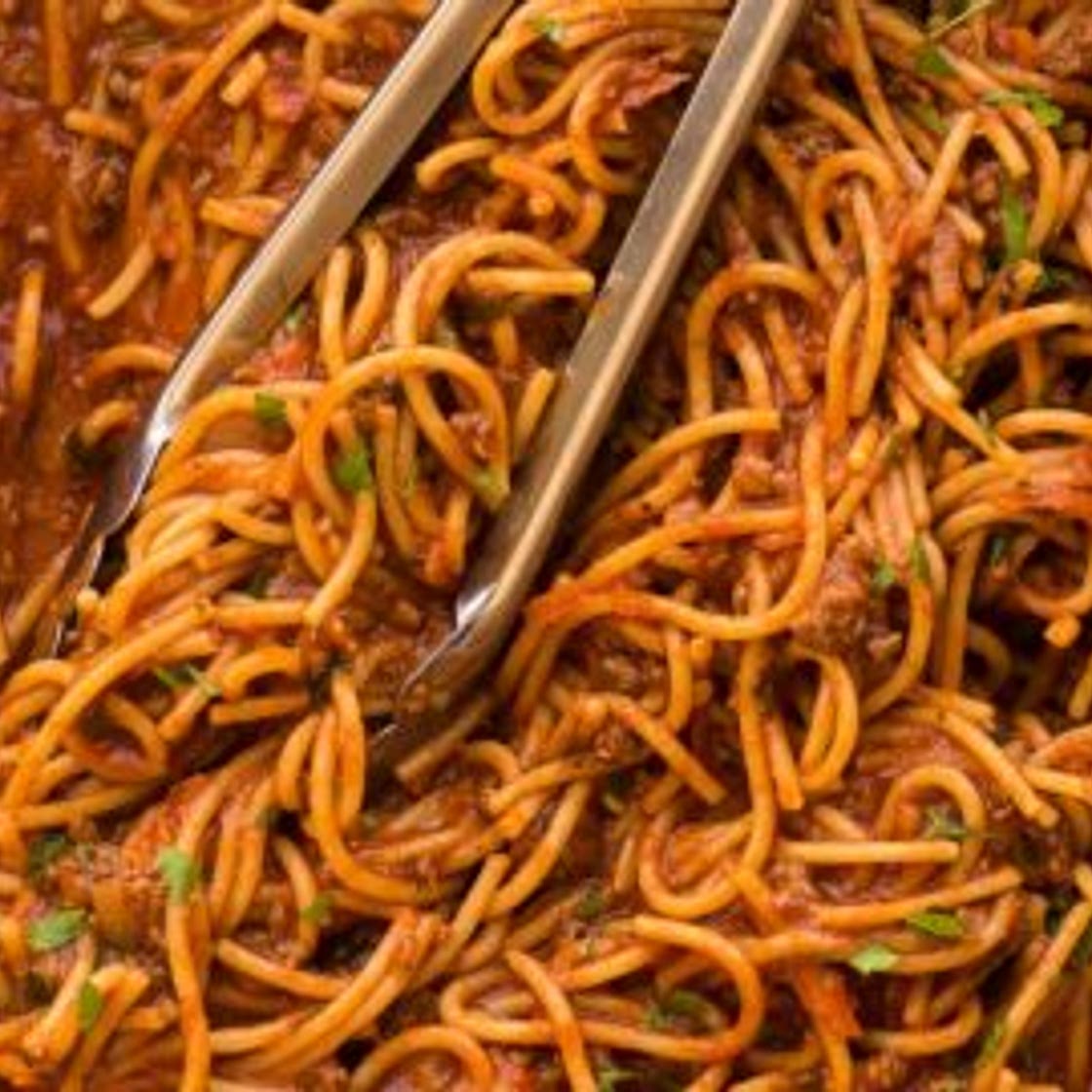 Healthy One Pot Spaghetti and Meat Sauce