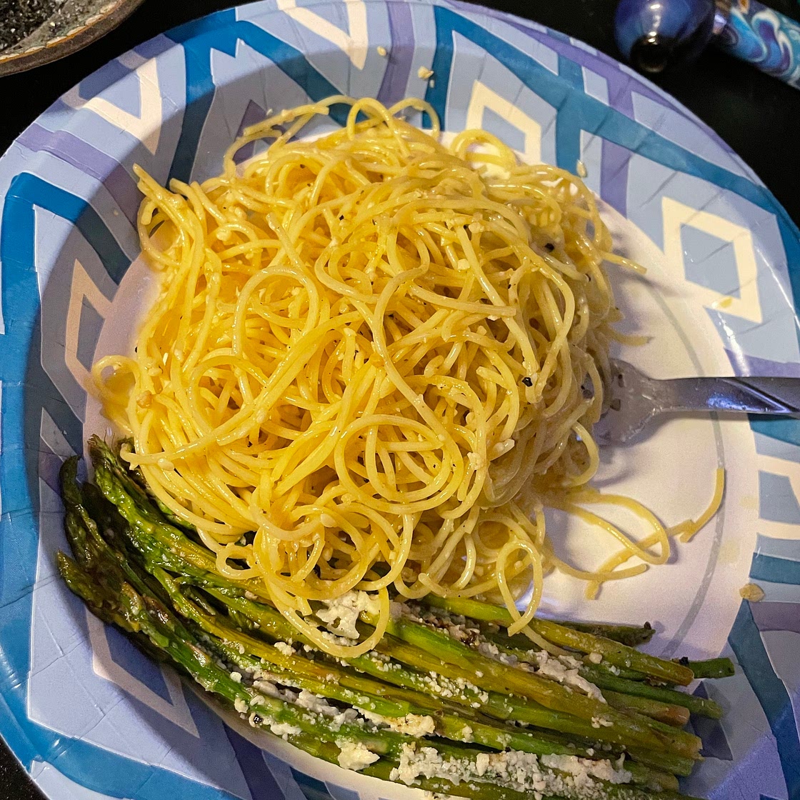 Spaghetti Aglio e Olio (Pasta in Garlic and Oil Sauce) Recipe