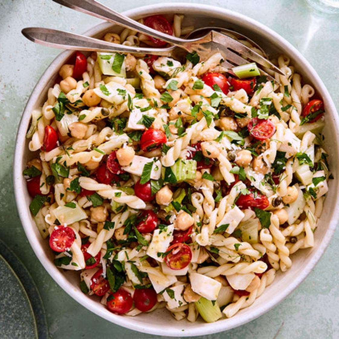Pasta Salad with Tomatoes, Mozzarella, and Chickpeas