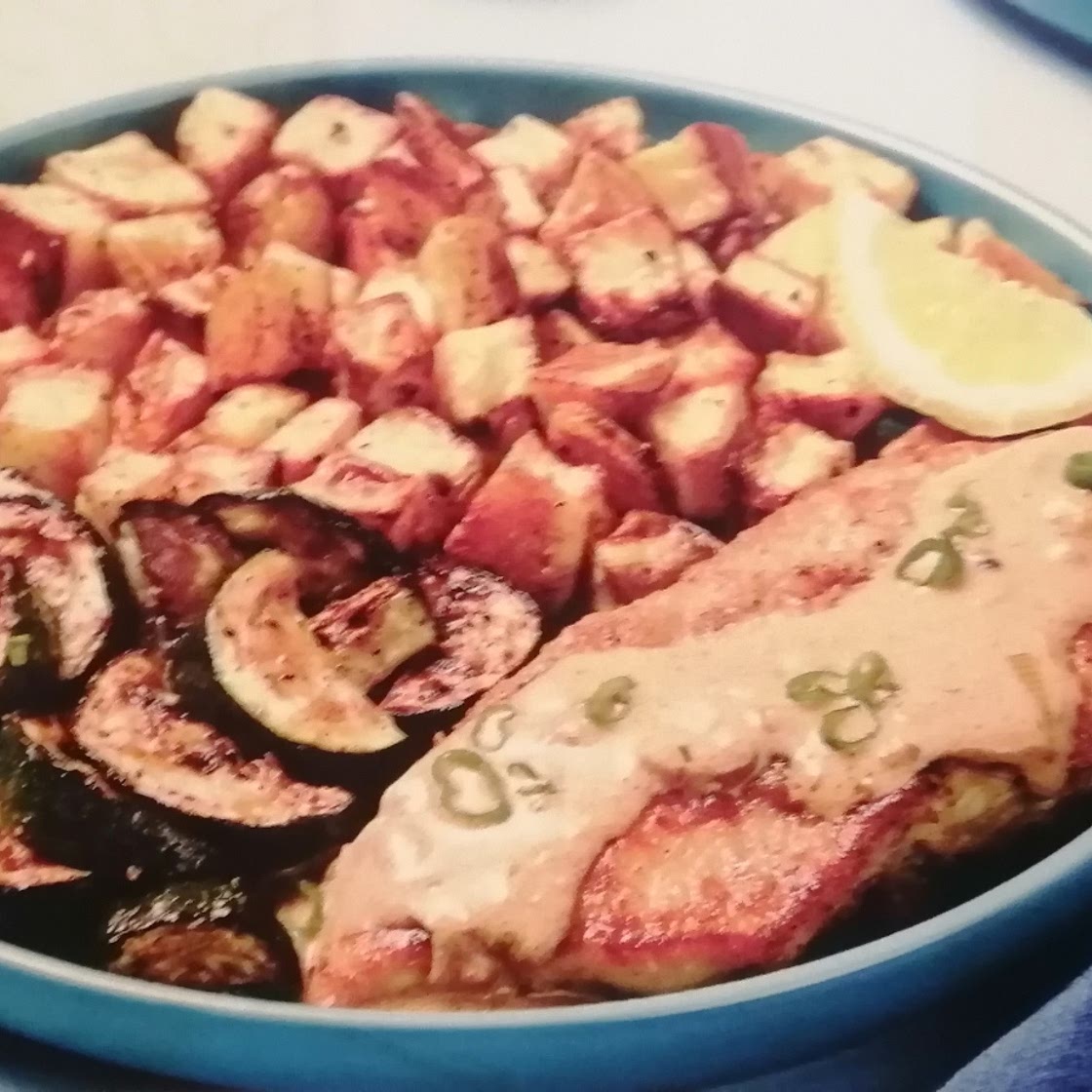 Chicken Scallopini with Lemon Garlic Cream