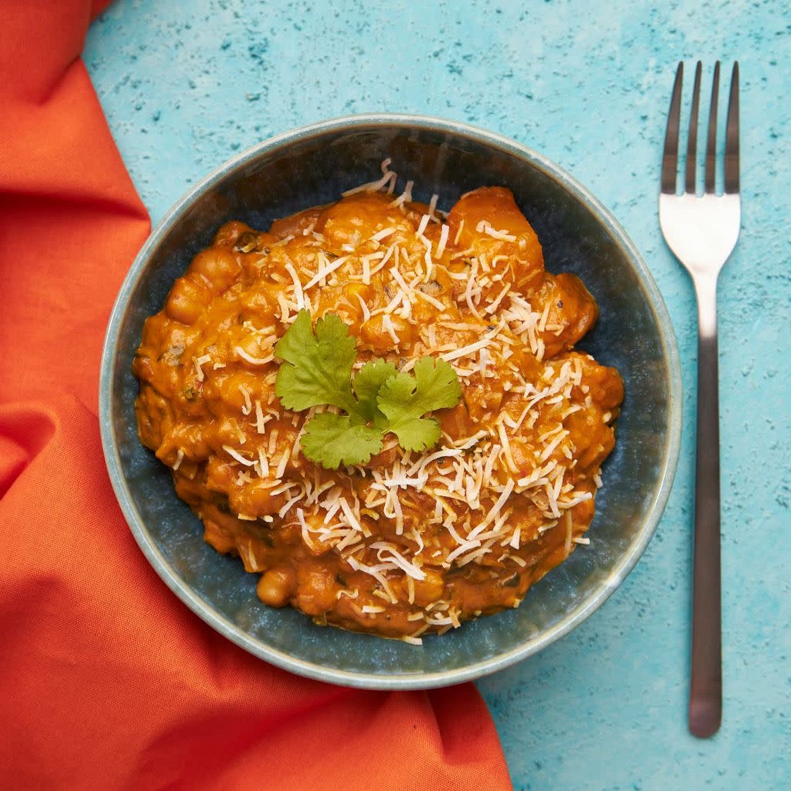 Thai Yellow Curry with Chickpeas Pumpkin and Spinach