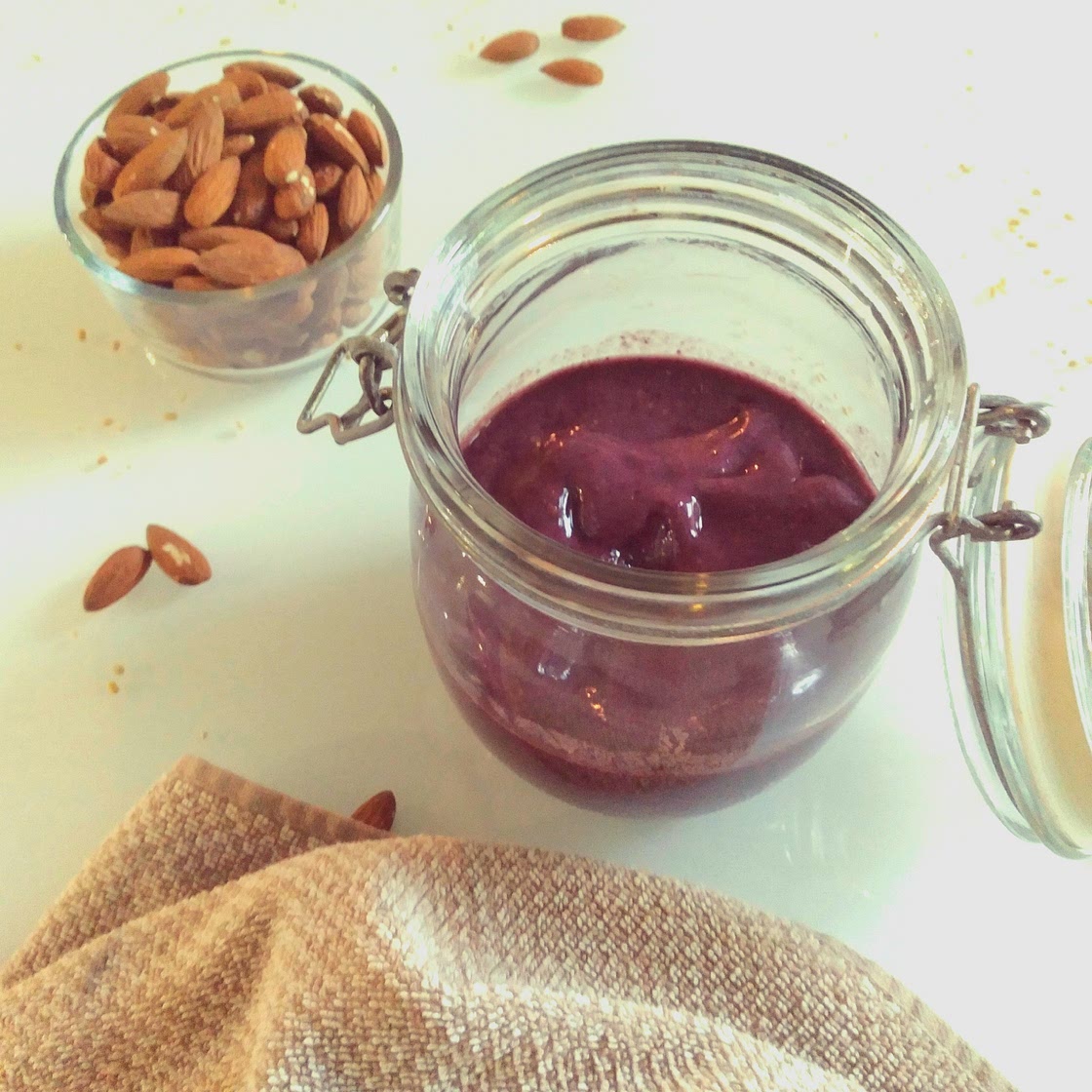 Berry-licious Smoothie Bowl