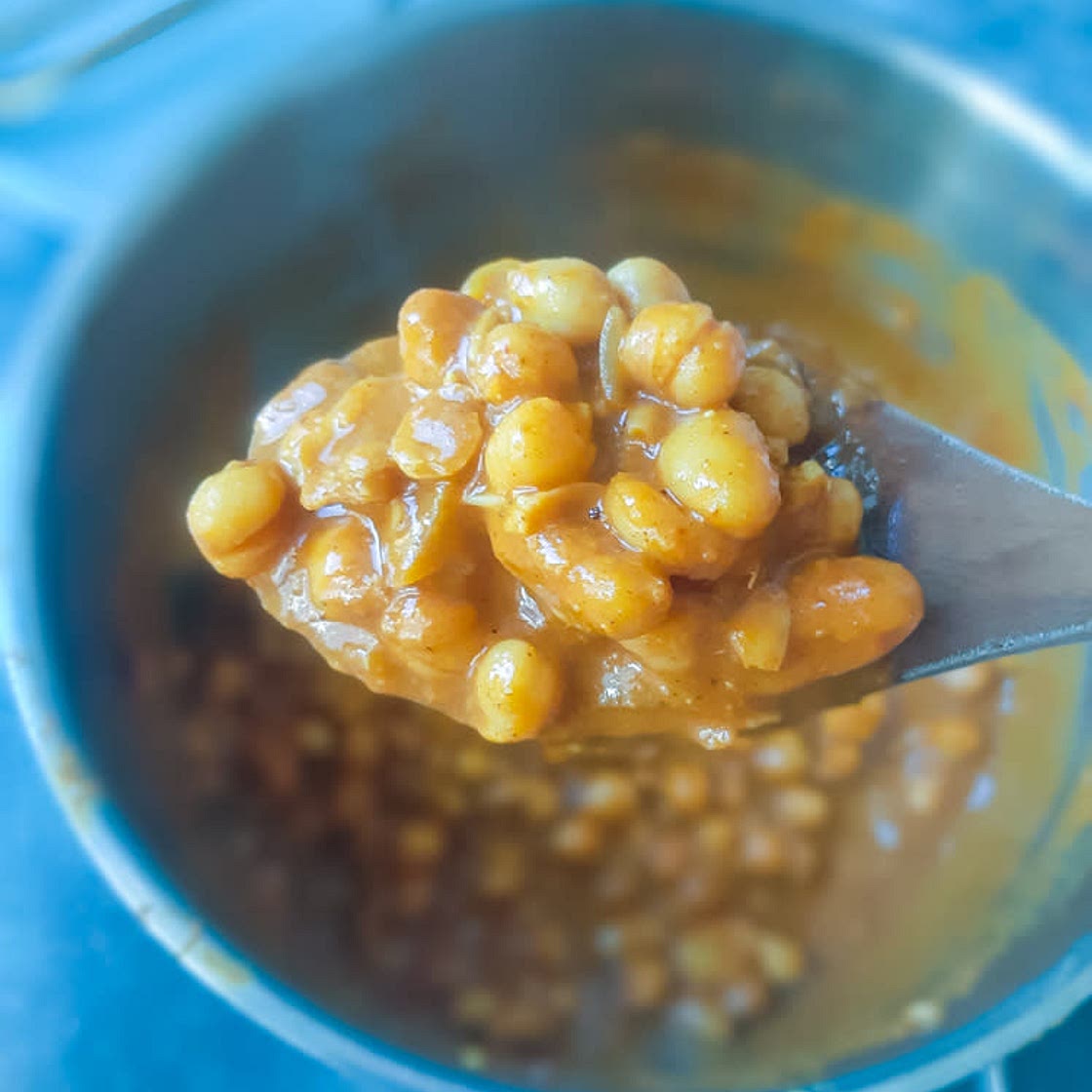 Butter chicpea curry