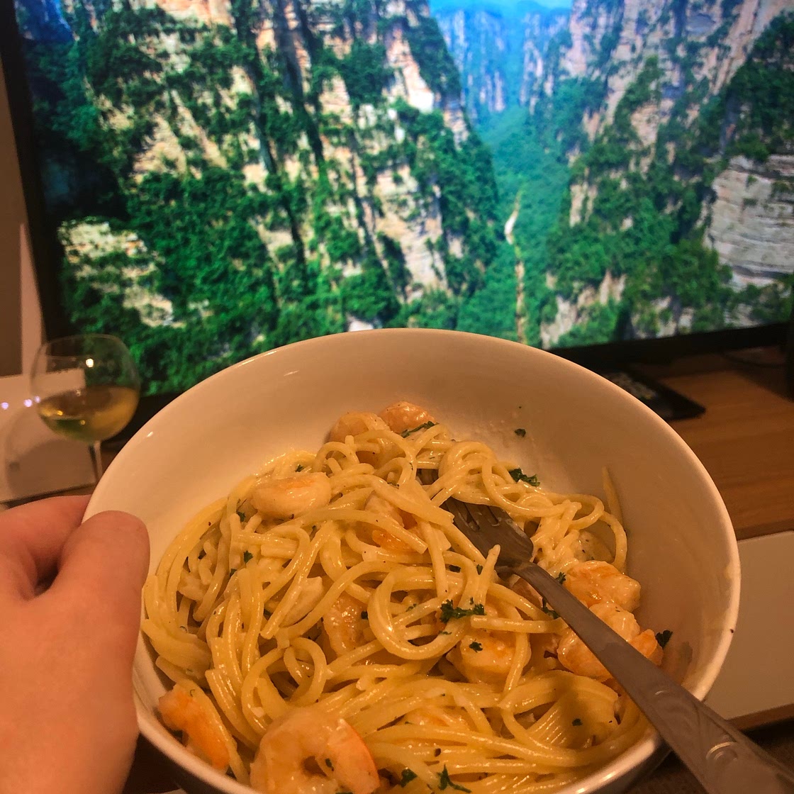 Creamy Garlic Prawn Pasta