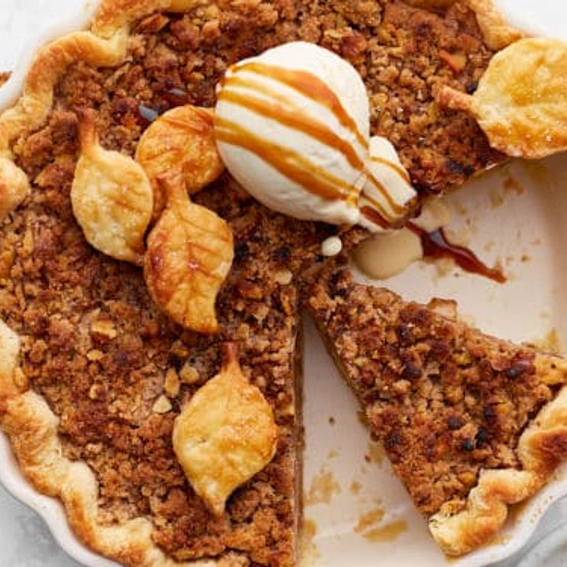 Apple Crumble Pie