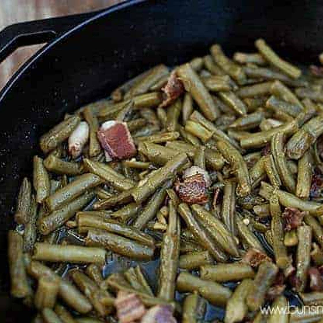 Green Beans with Bacon, Onions, and Tomatoes