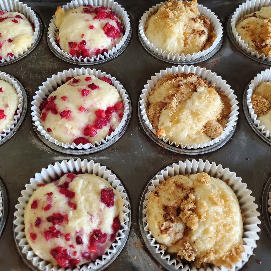 Coffee cake muffins