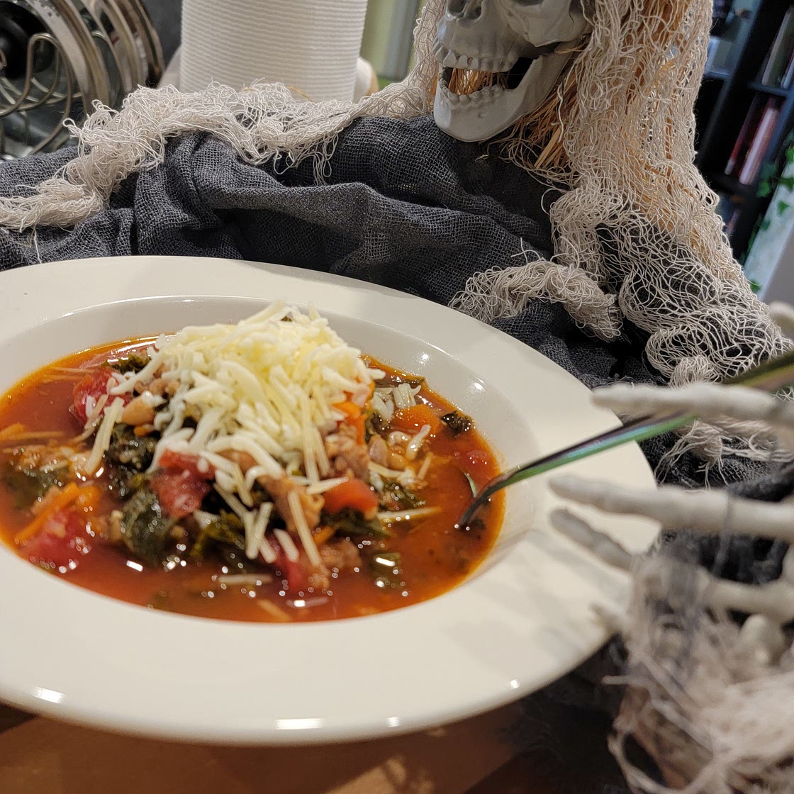 Insta-Pot Italian Sausage n' Kale Soup
