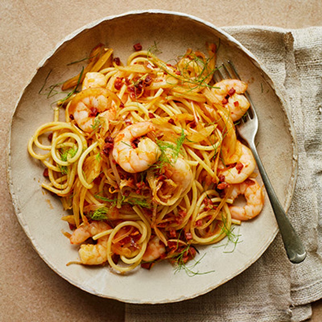 Spaghetti with prawns, chorizo and fennel