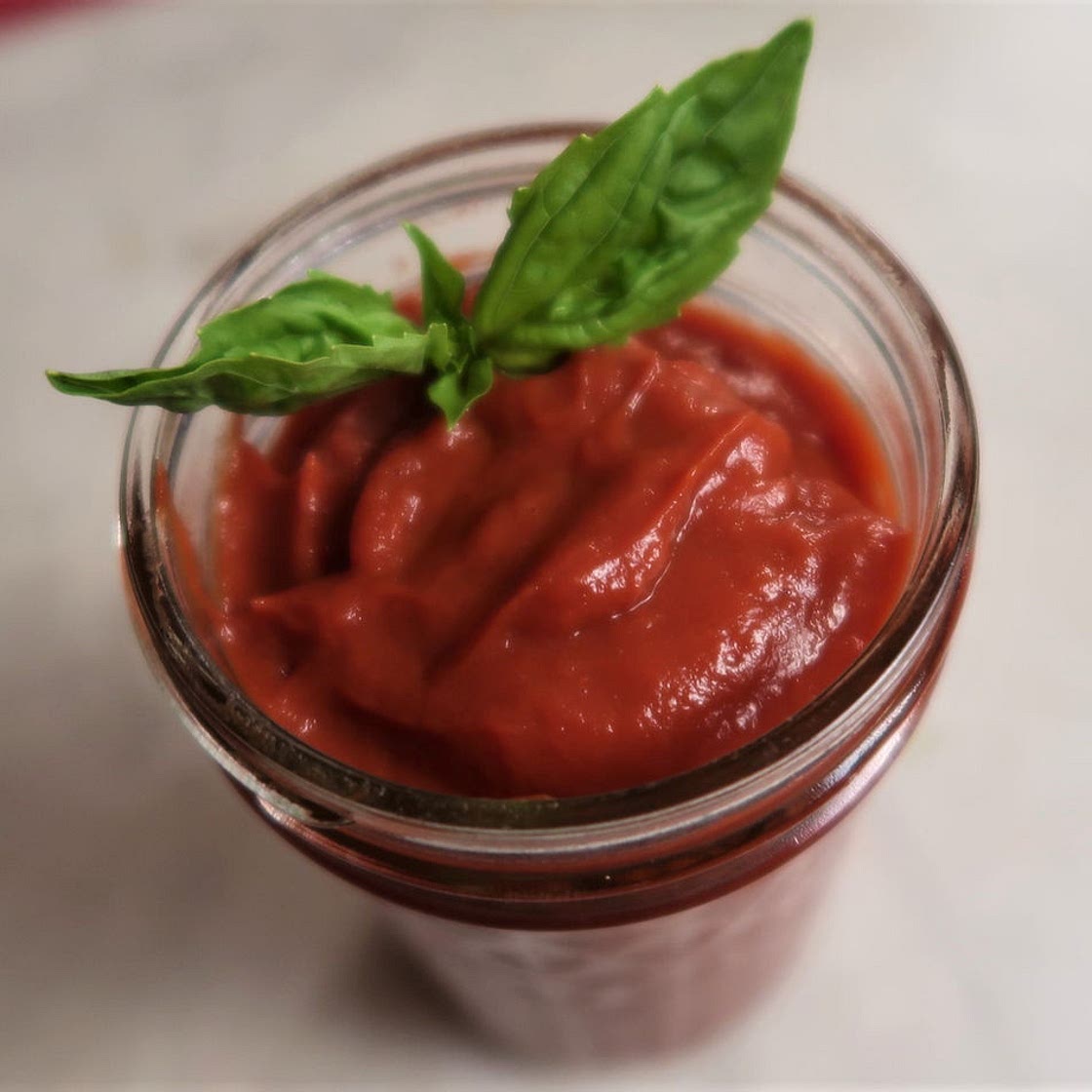Fast & Simple Tomato-Free Basil Marinara! AIP & Low-FODMAP