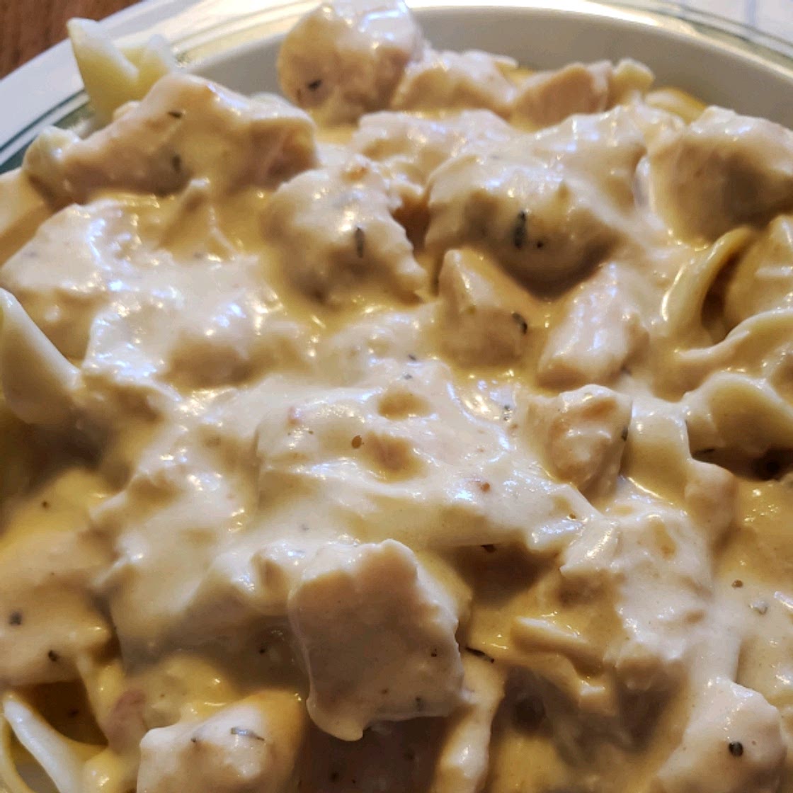 Slow Cooker Chicken Stroganoff