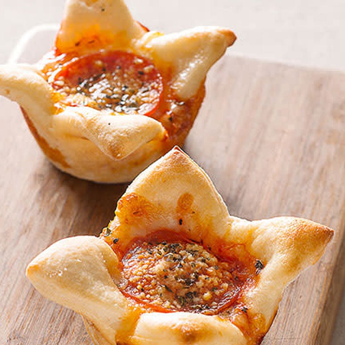Deep-Dish Mini Pizzas