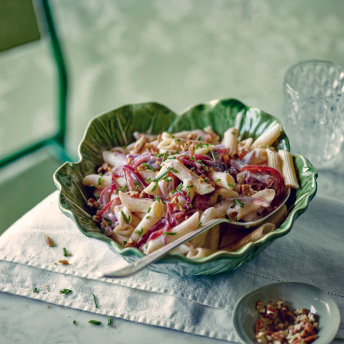 Penne Pasta with Red Onions and Goat's Cheese