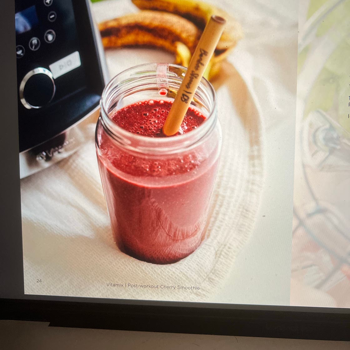 post workout berry smoothie 