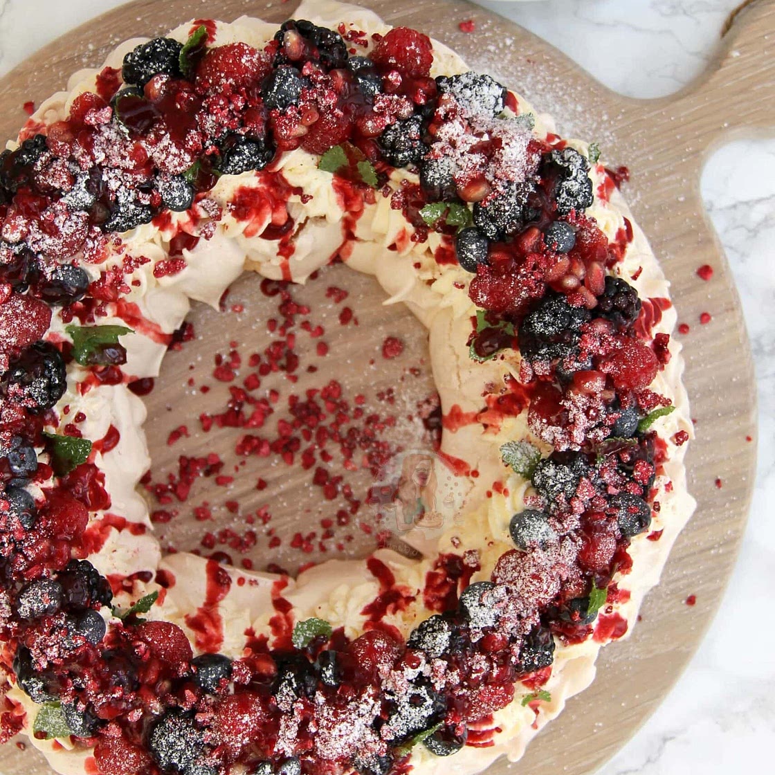 Christmas Pavlova Wreath!