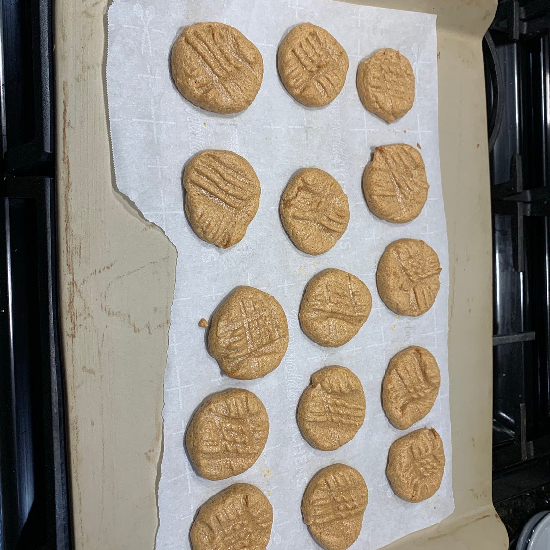 3-Ingredient Low-Carb Peanut Butter Cookies