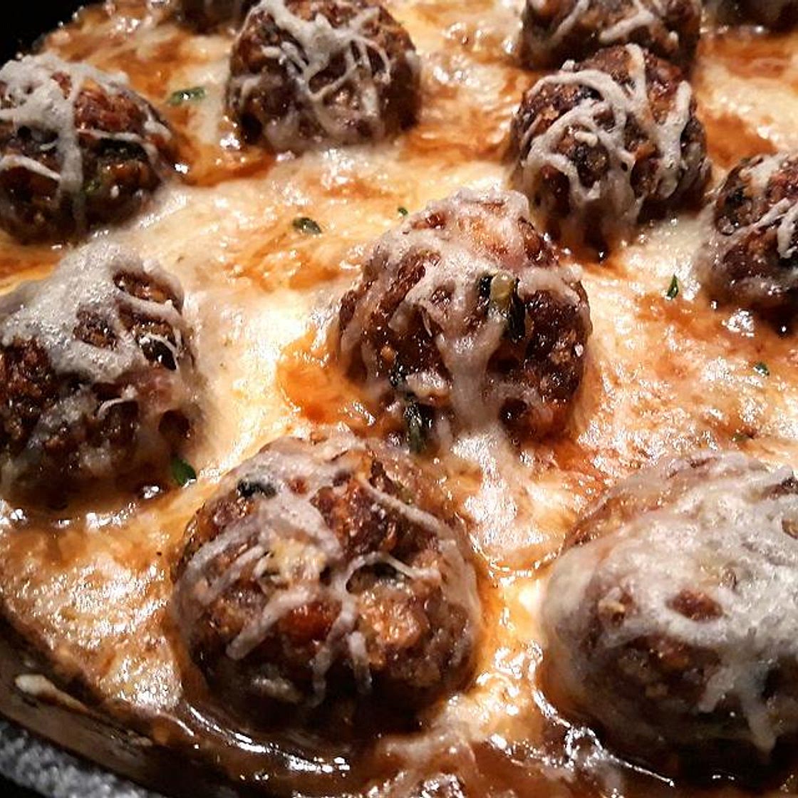 Hall of Fame French Onion Meatballs Recipe: An Incredibly Tasty Baked Meatball Recipe