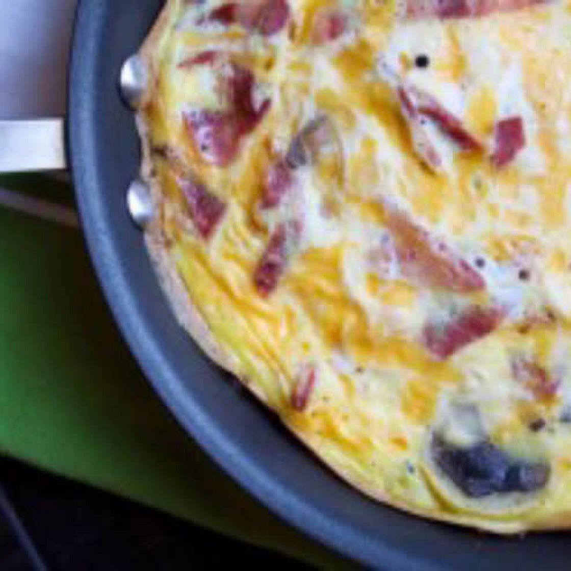 Bacon and veggie frittata 
