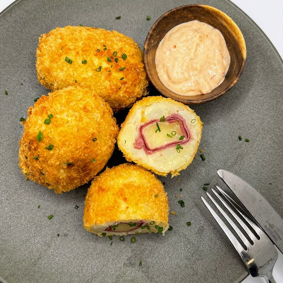 Reuben Croquette (8 pc)