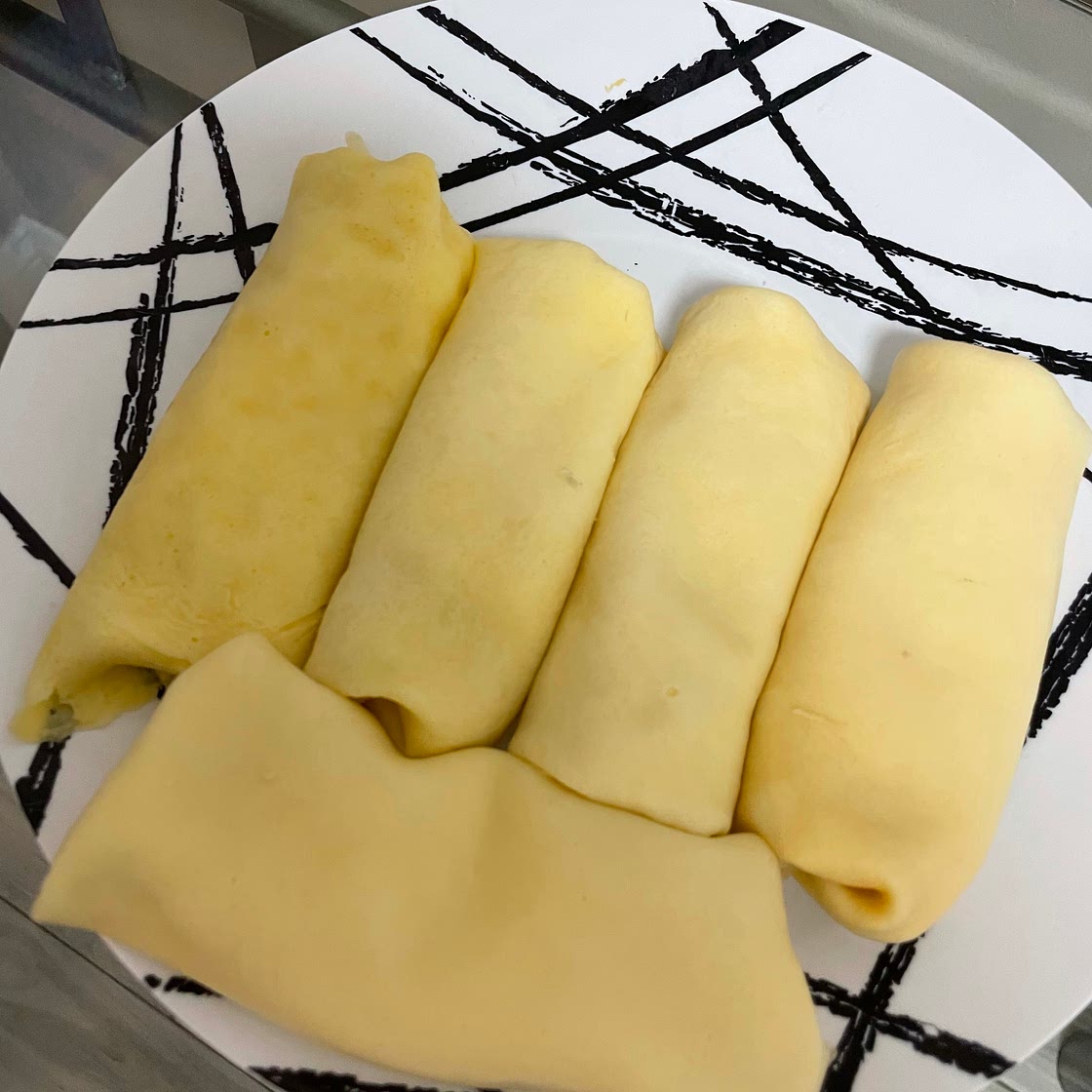 Cheese blintzes