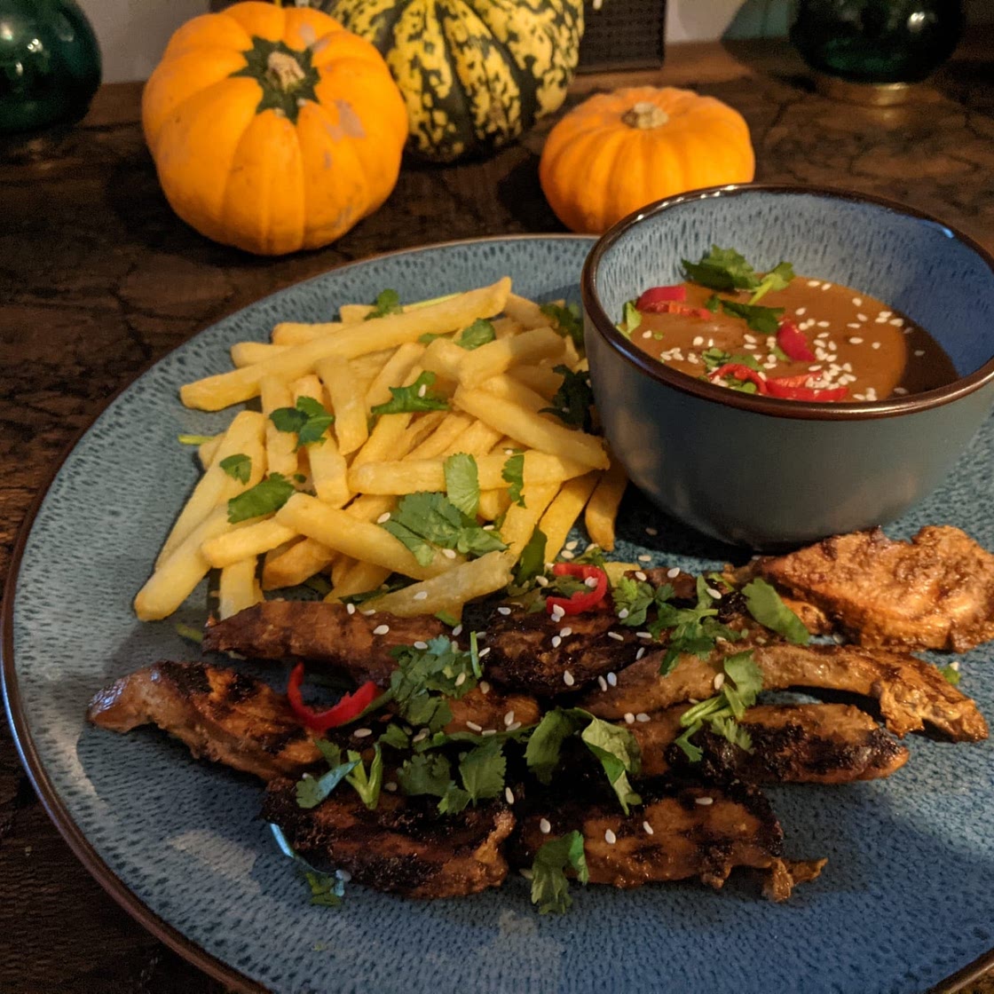 Easy Chicken Satay with Peanut Chilli Sauce