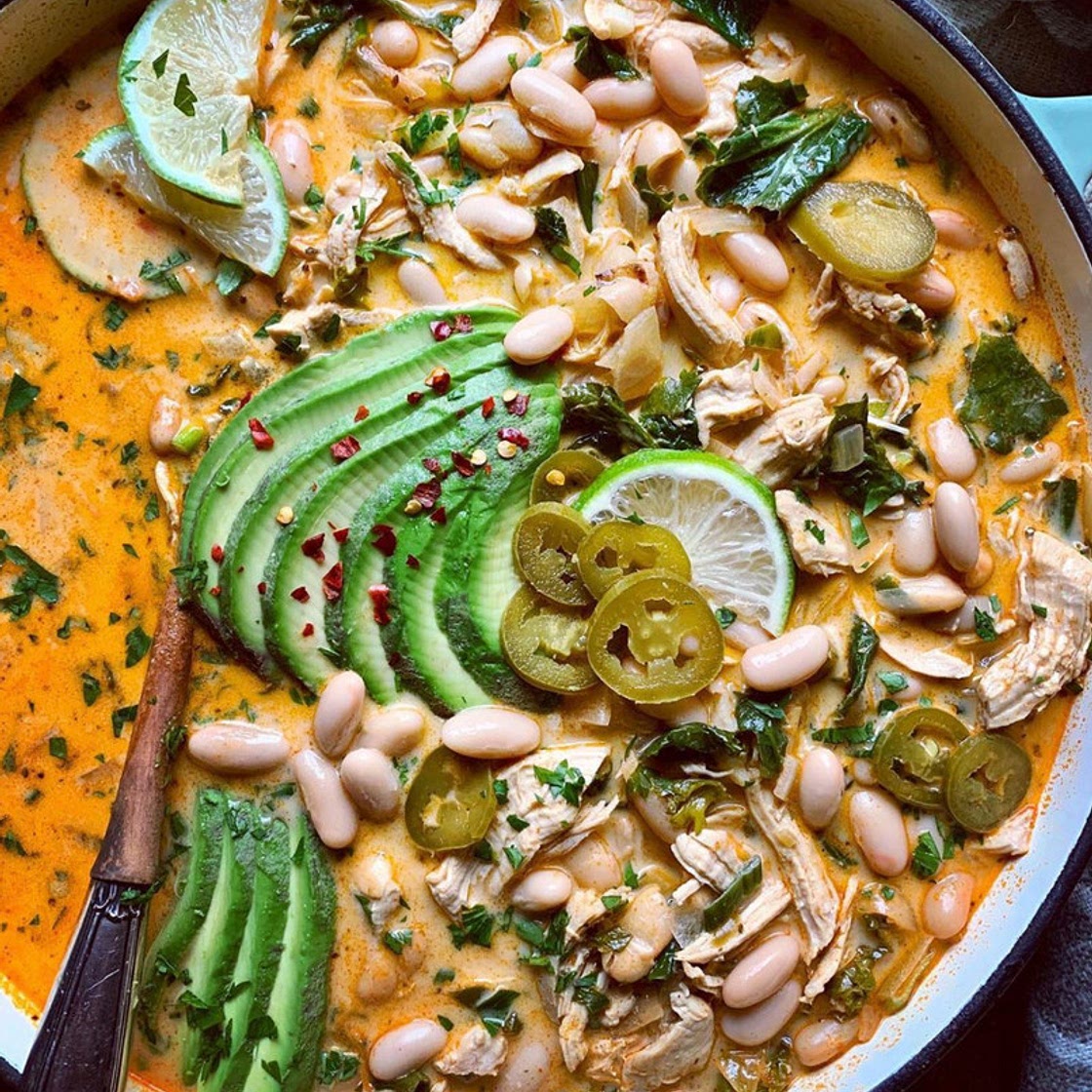 Creamy Chicken & White Bean Chili with Kale