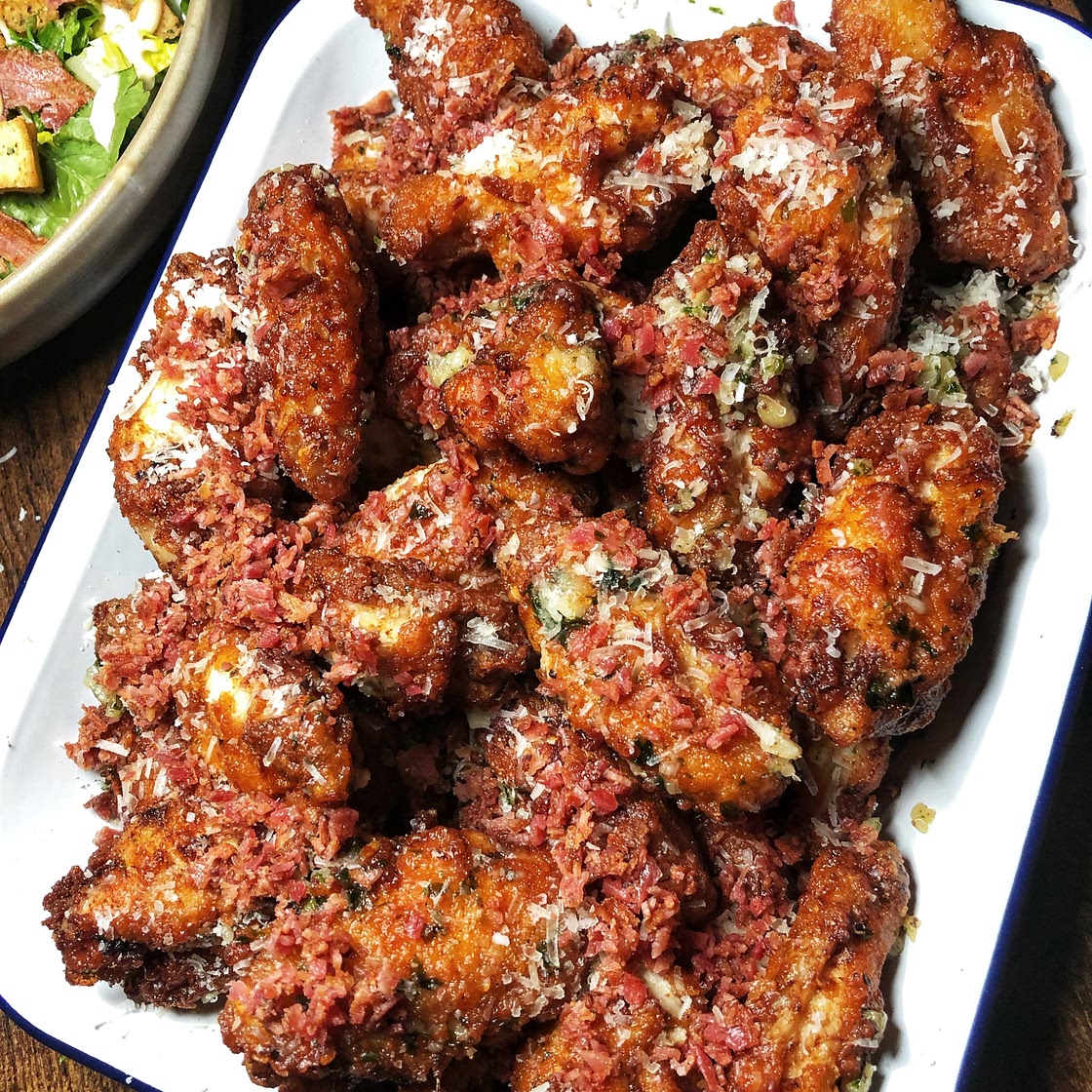 Garlic and parmesan chicken wings 