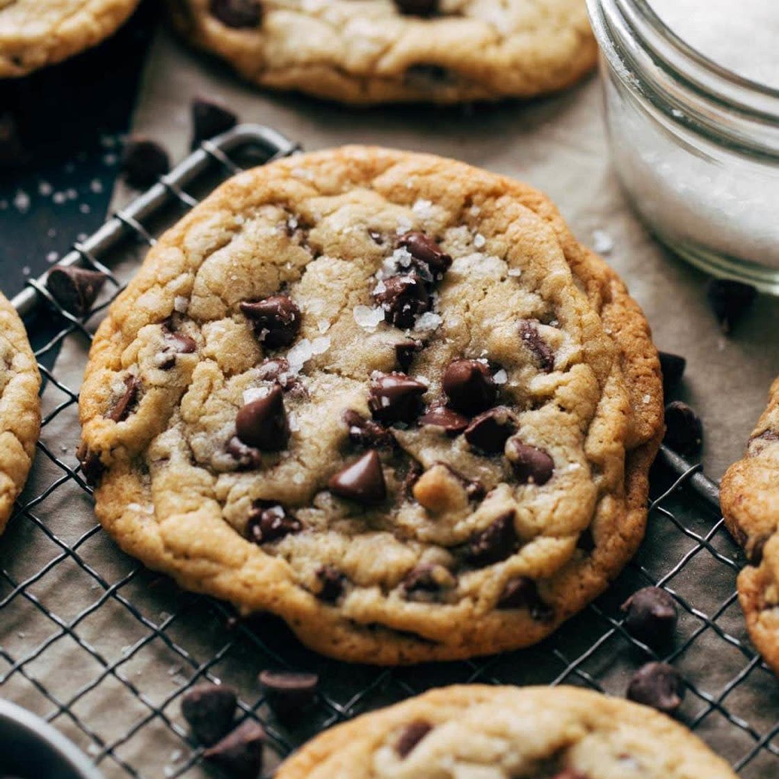 BEST Chocolate Chip Cookies