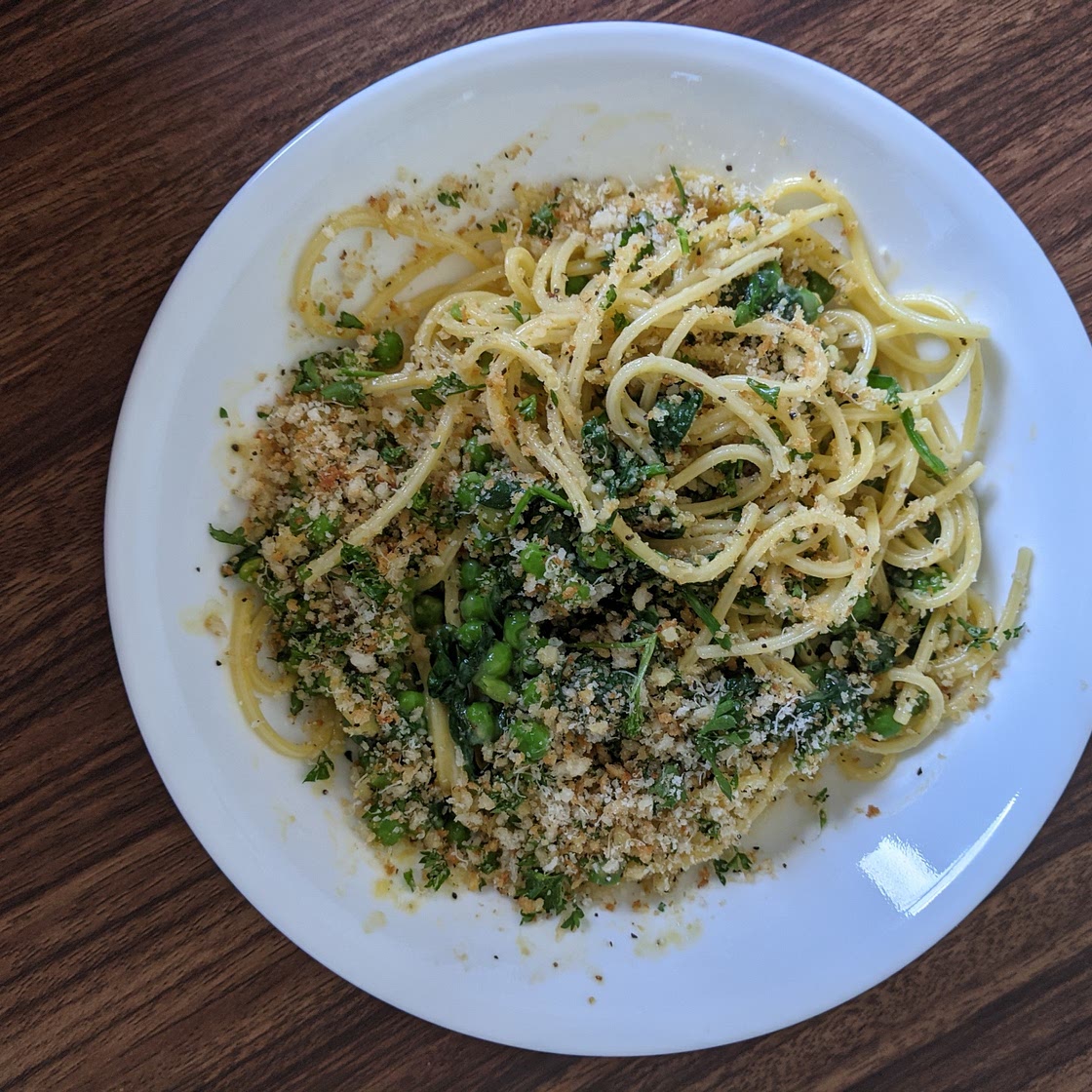 Easy Pea & Spinach Carbonara