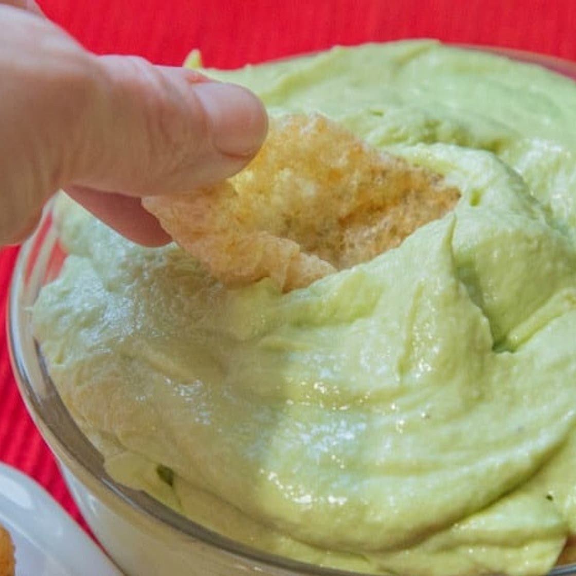 Keto Avocado Cheese Dip