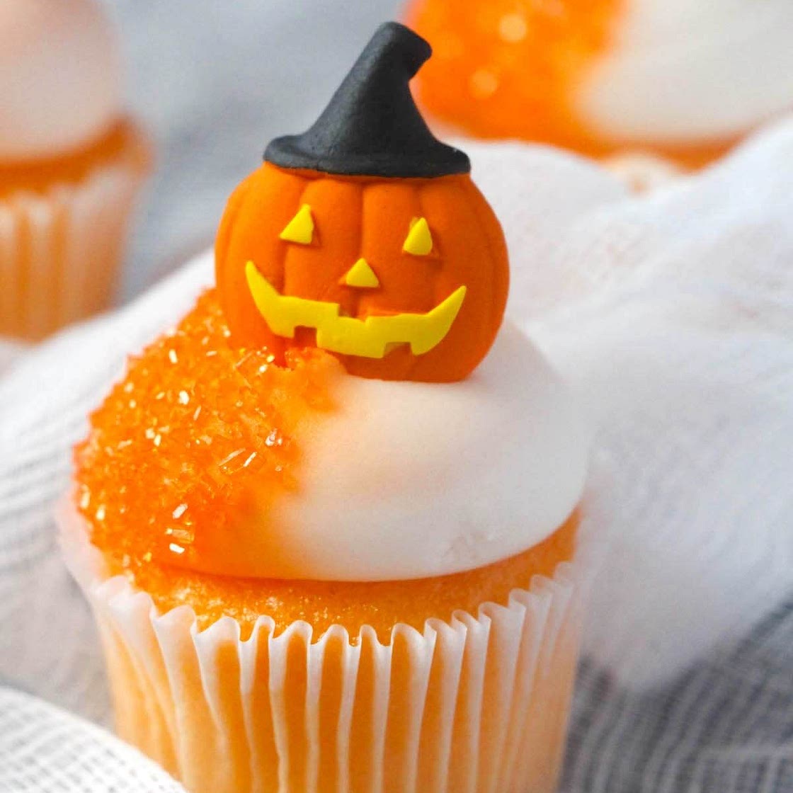 Creamsicle Mini Halloween Cupcakes