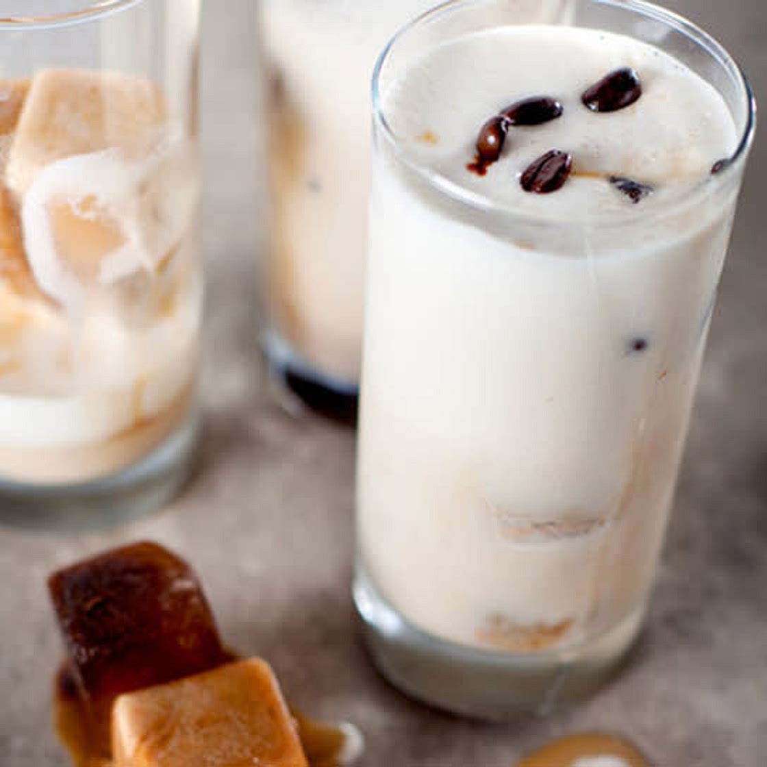 Morning Mocha Smoothie Recipe with Coffee Ice Cubes