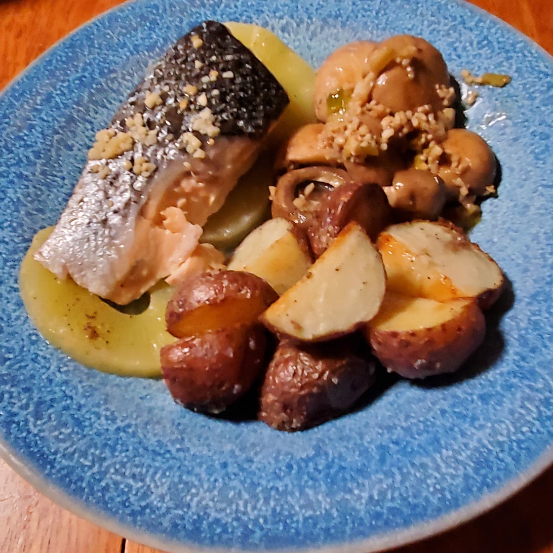 Lemon Garlic Butter Salmon in Foil with Pineapple