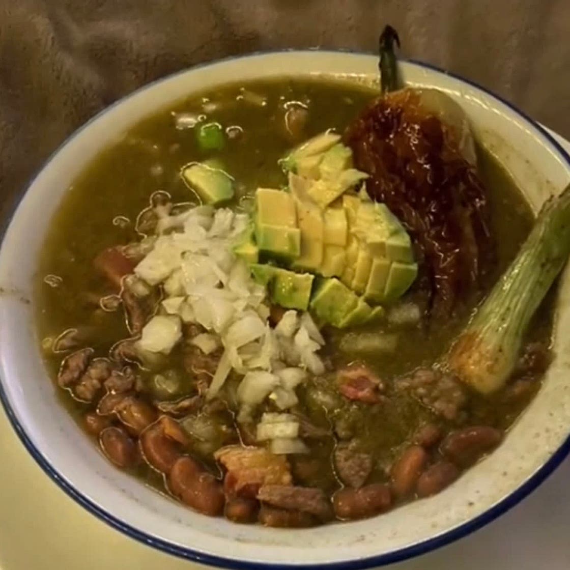 Carne en su jugó 