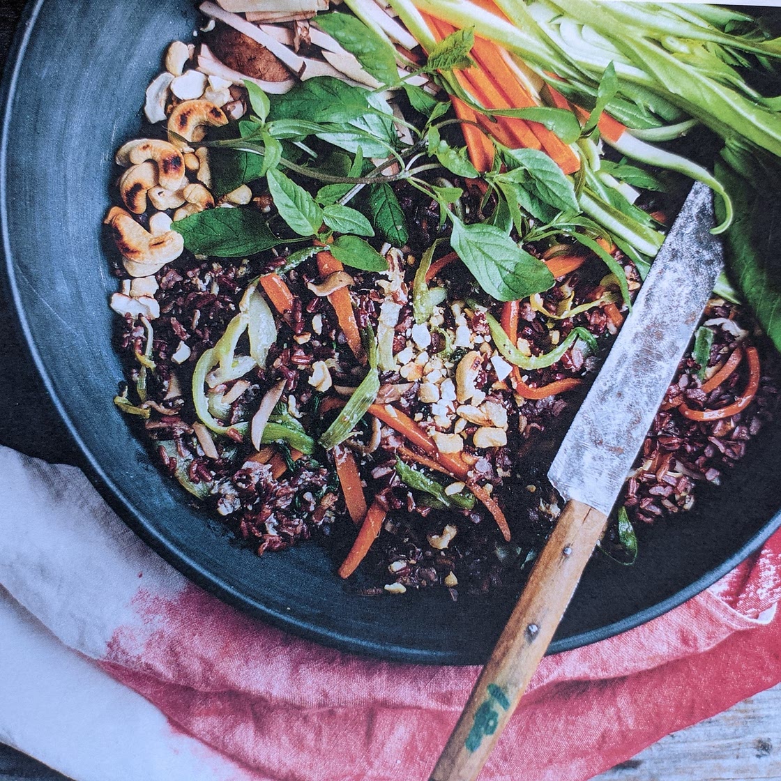 Riz rouge à la cantonaise