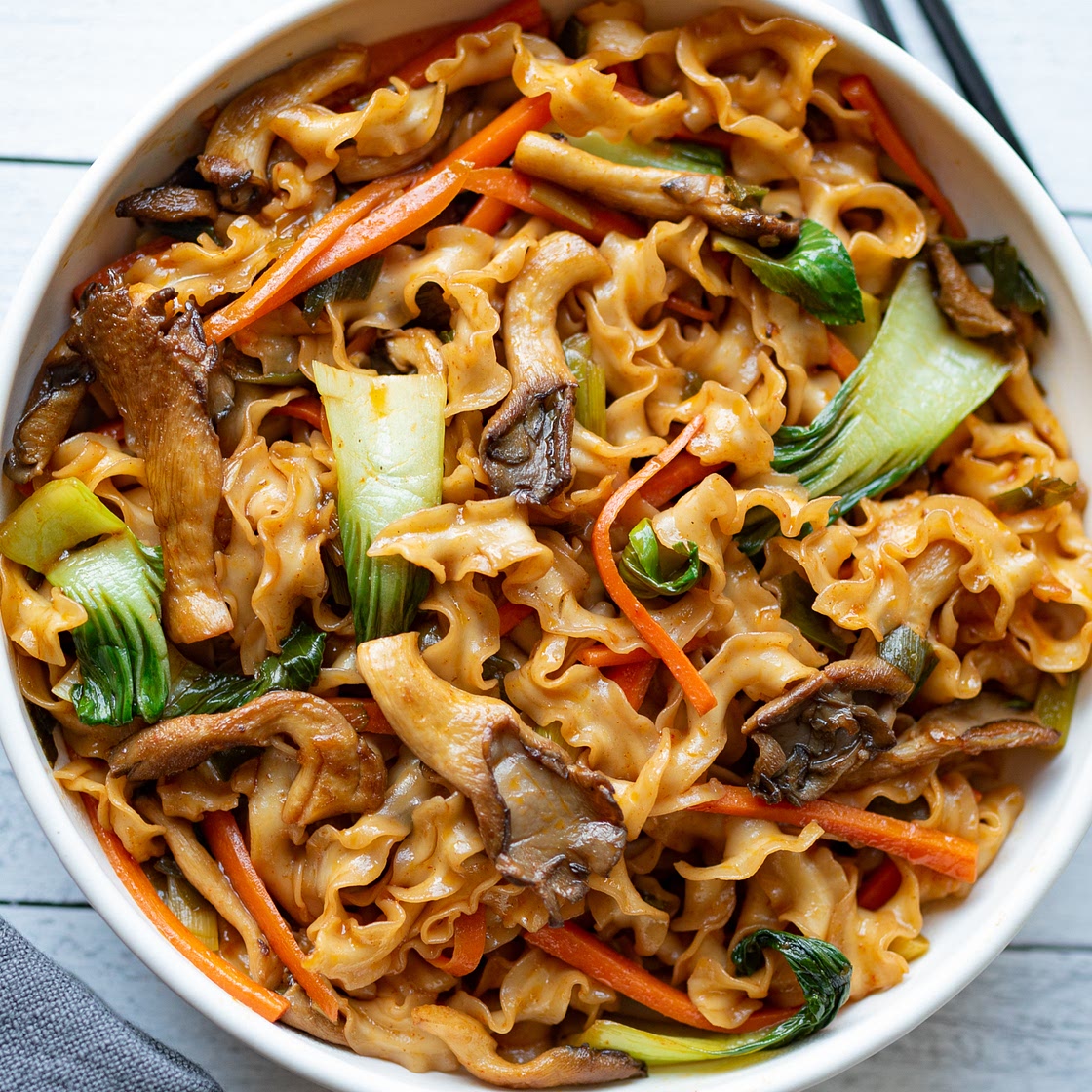 Oyster Mushroom Noodle Stir-Fry