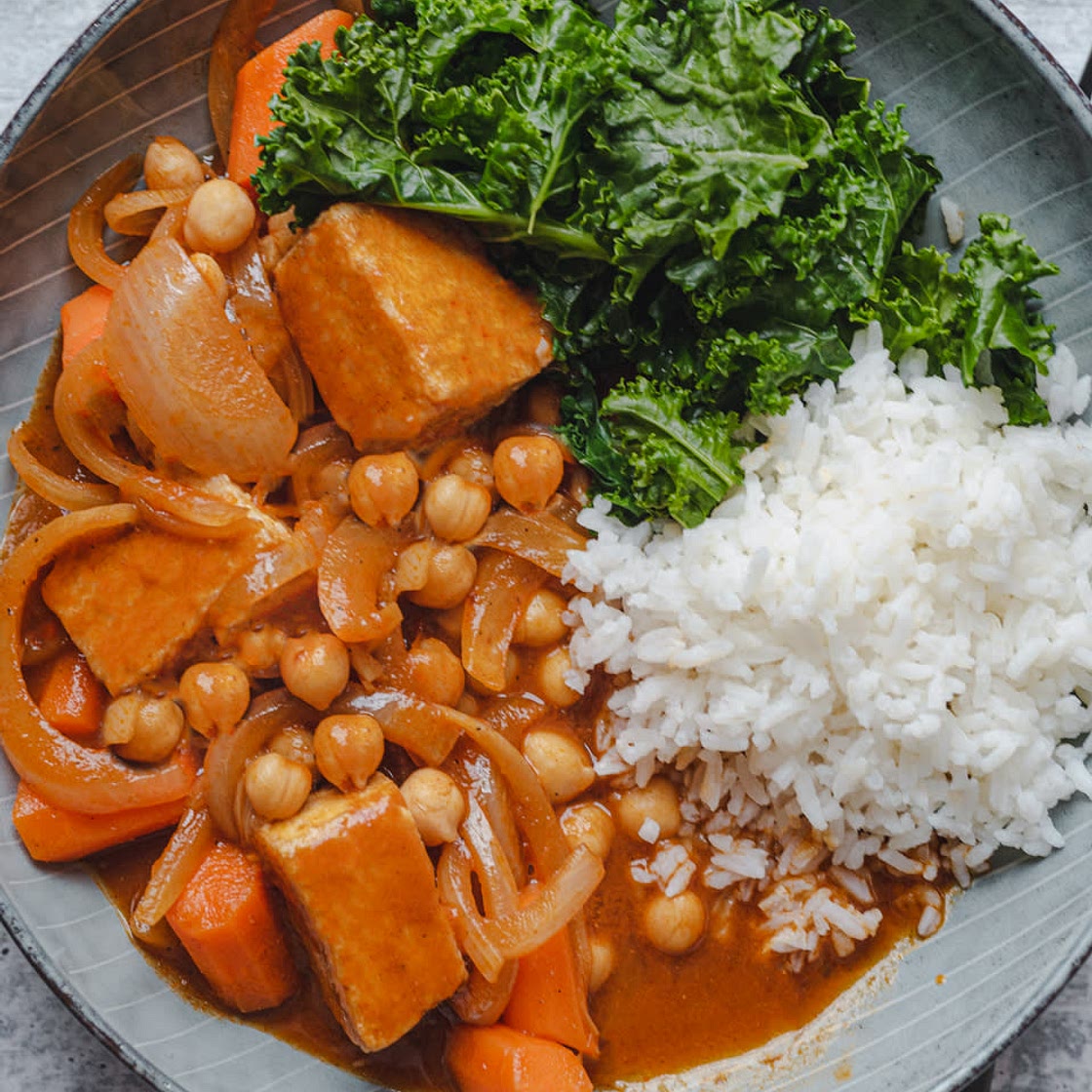 Chipotle Chickpeas & Tofu Stew