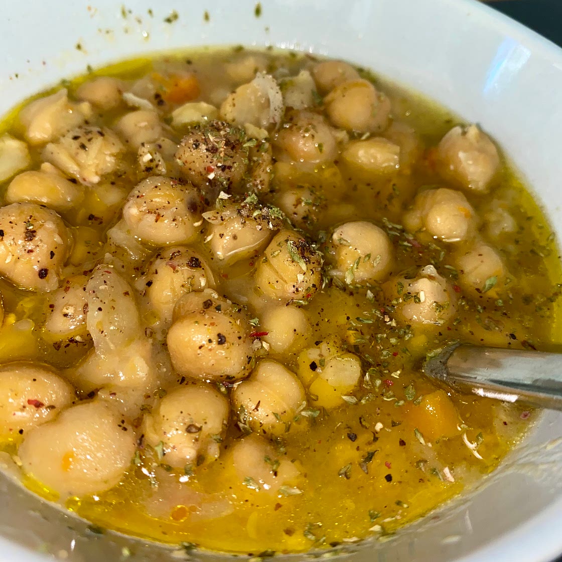 Chickpea Soup in a Pressure Cooker