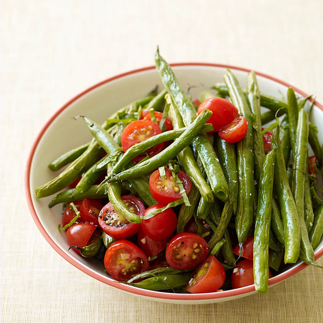 Roasted green beans and fresh tomatoes