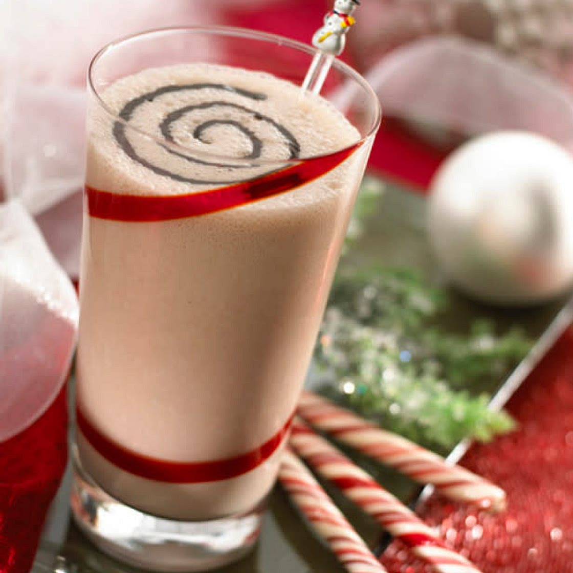 Peppermint Chocolate Frost Smoothie