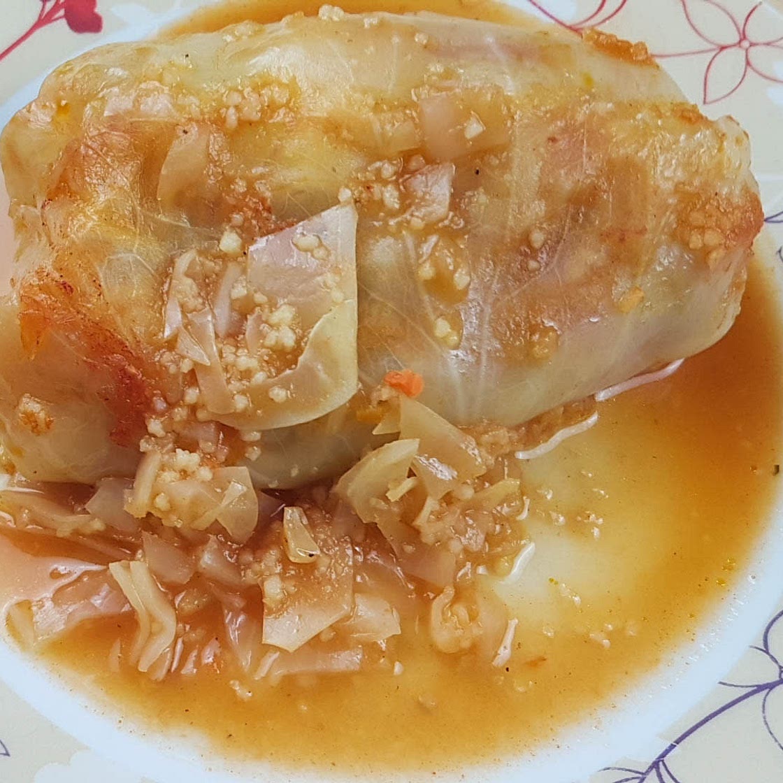 Vegetarian cabbage rolls
