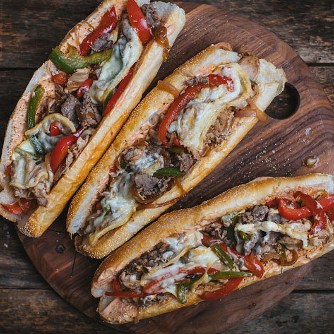Sous-marins à la viande et au fromage à raclette