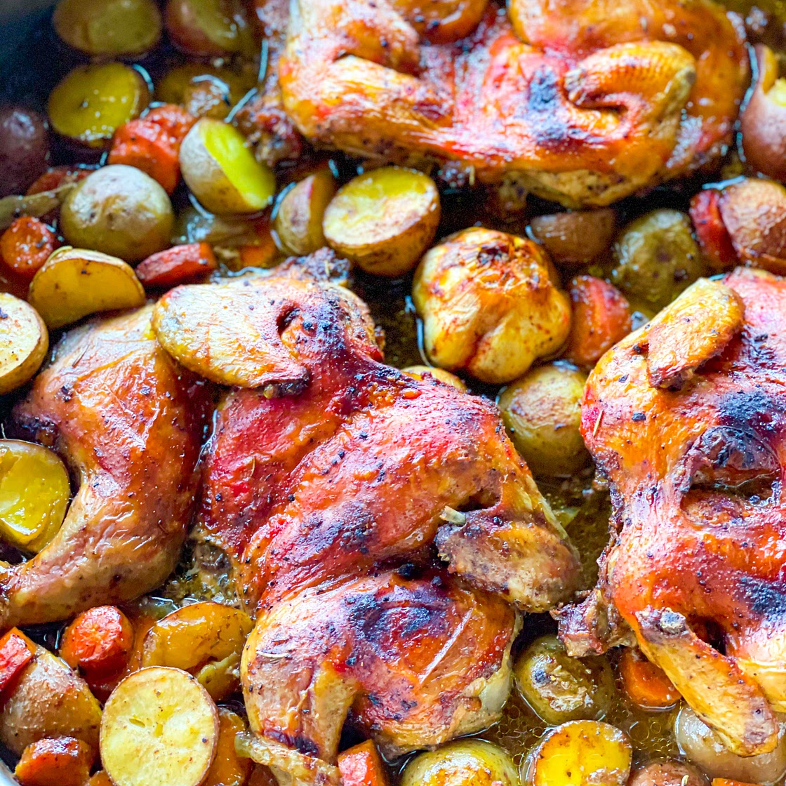 Chicken and veggies bake with herbs 