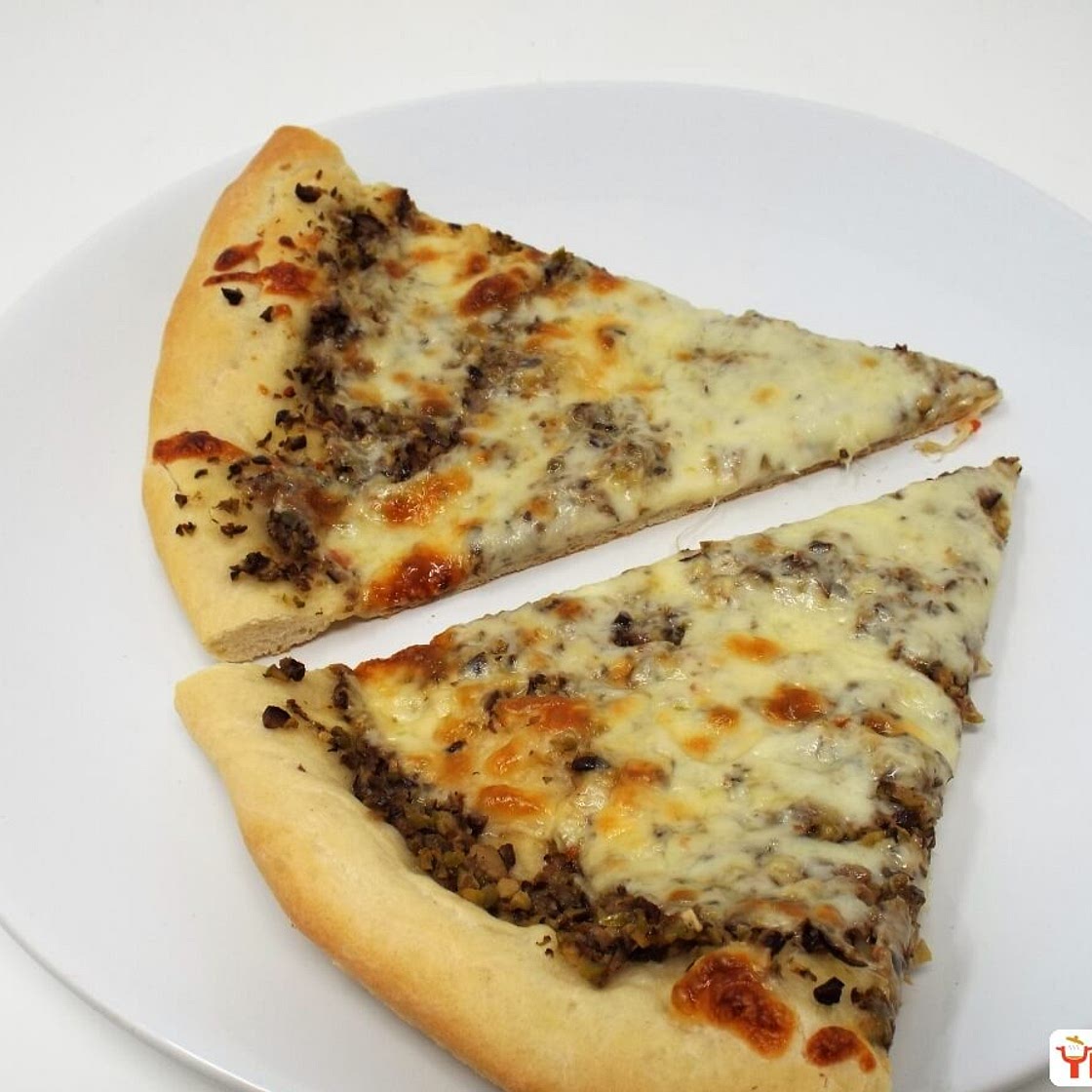 Mixed Olive Tapenade Pizza