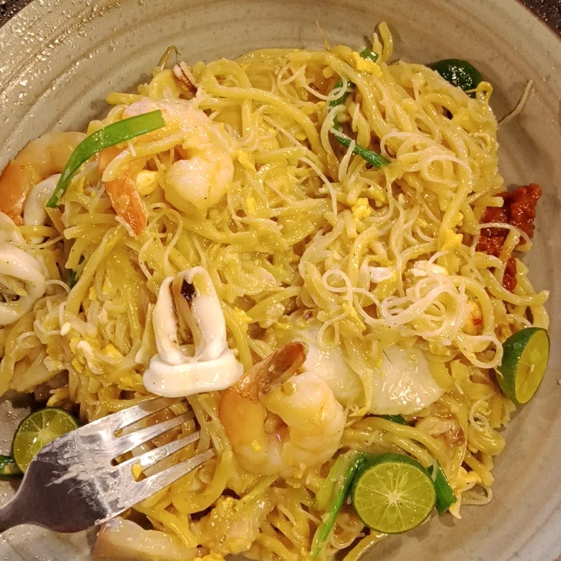 Singapore Fried Prawn Noodle (Hokkien Mee)