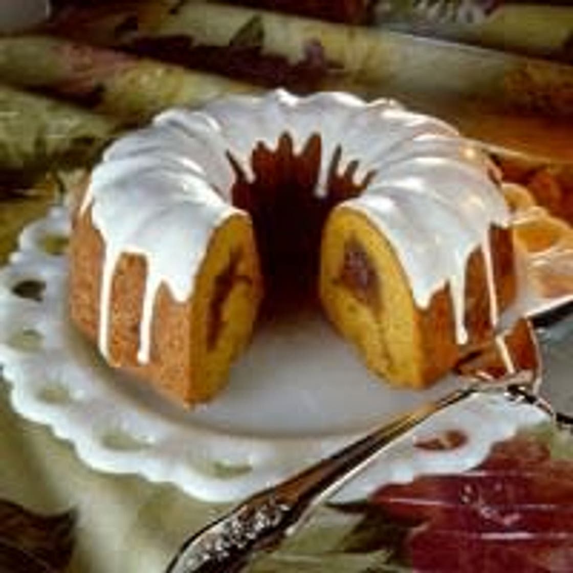 SOUR CREAM PUMPKIN BUNDT CAKE