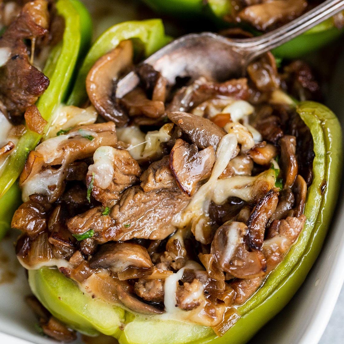 philly cheesesteak stuffed peppers